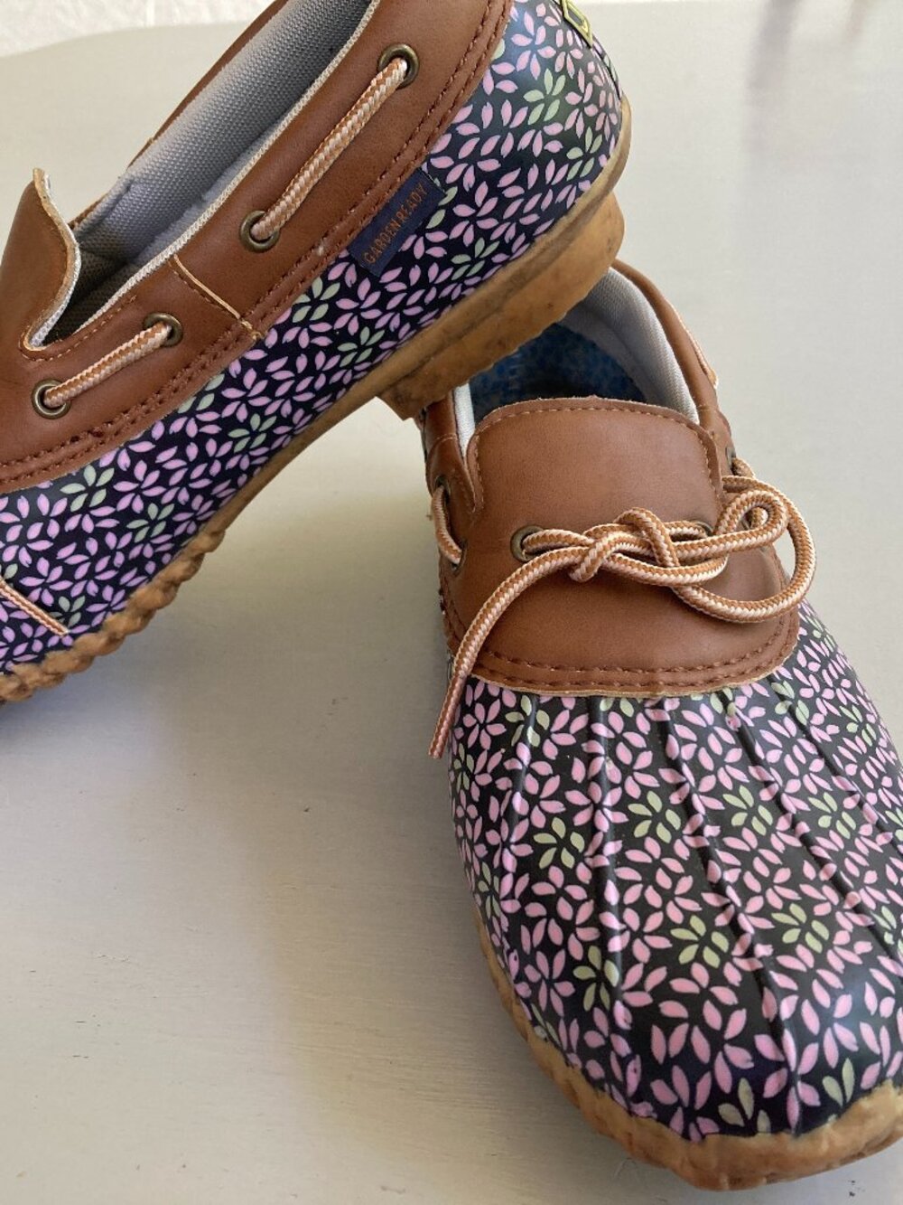 JBU  Slip On Shoes 9.5 Women Garden Slip ons Waterproof Muckers